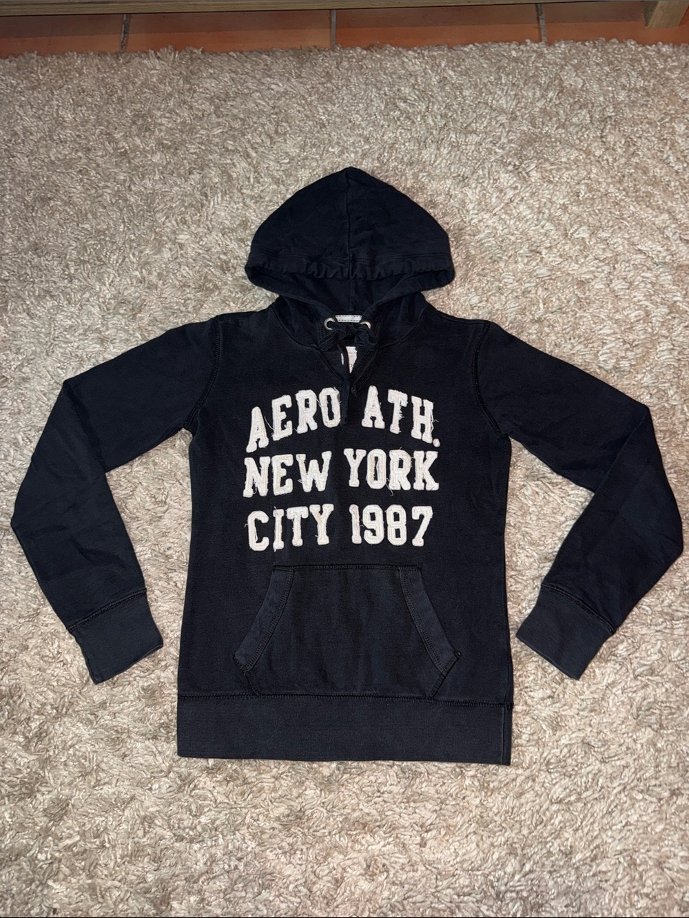 Y2K Aeropostale Black Aero Ath NYC 1987 Pullover Hoodie
